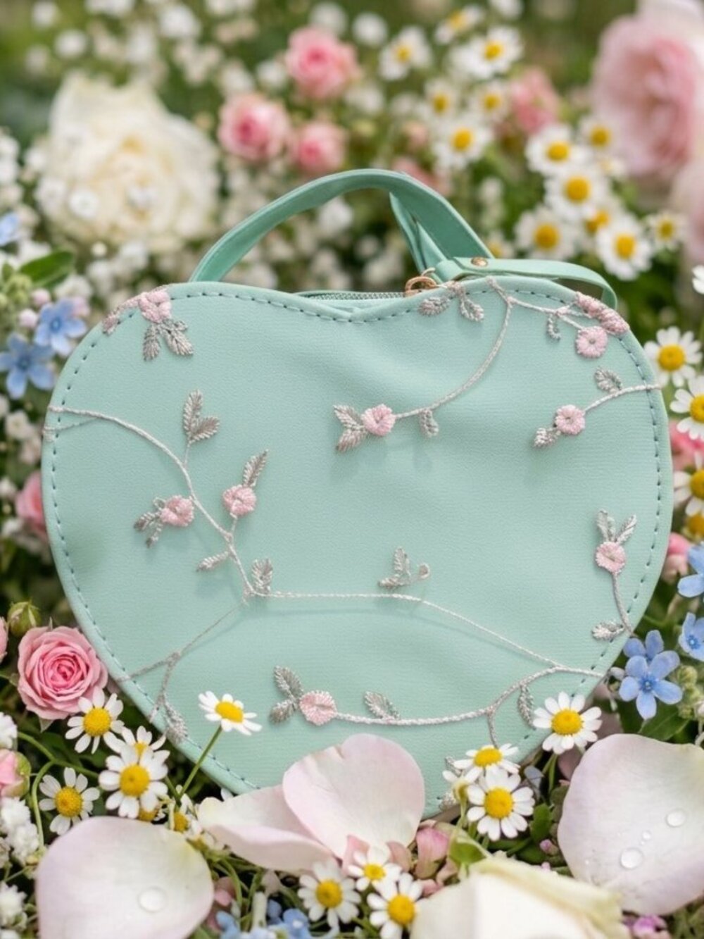 Green Heart Theme Handbag For Teen